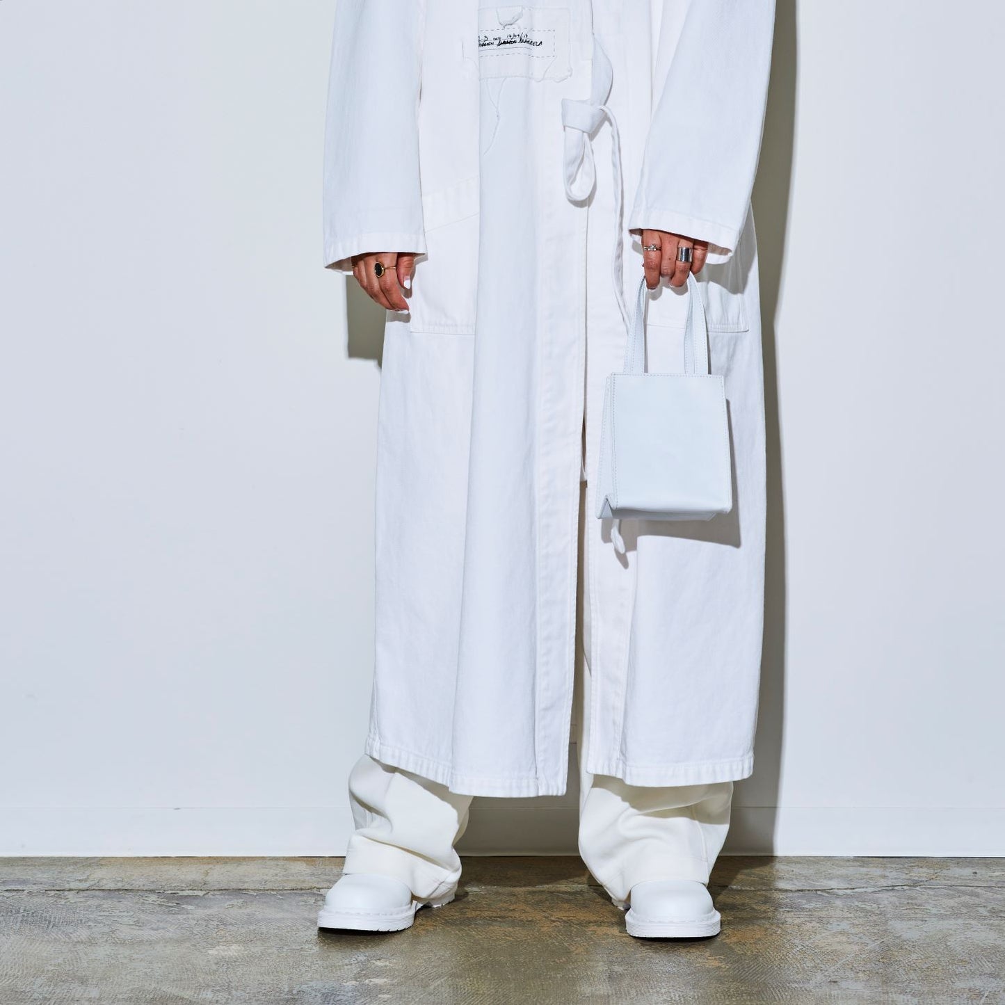 Sheepskin BOX BAG square - White -